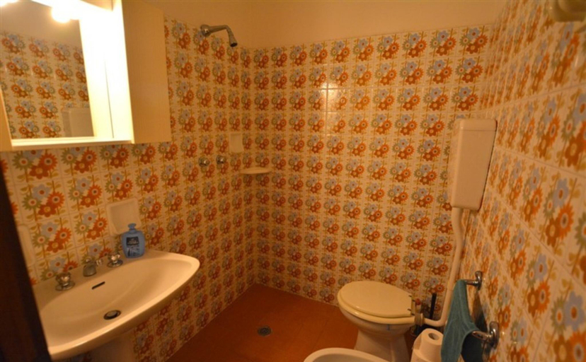 Bathroom, Lignano Riviera apartment with pool access, Udine