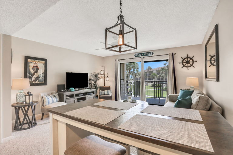 Living area 3, Ocean-view Condo With 2 Pools, Beach Access & Private Lanais, Saint Johns