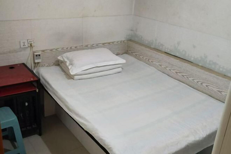 Bedroom 2, Suifenhe Yunjia Hotel, Mudanjiang