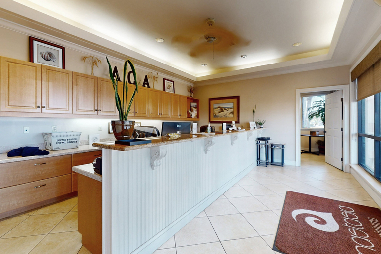 Lobby 5, Renovated, Ground-floor Condo at Oceanfront Complex With Pool - Steps to Beach, Saint Johns