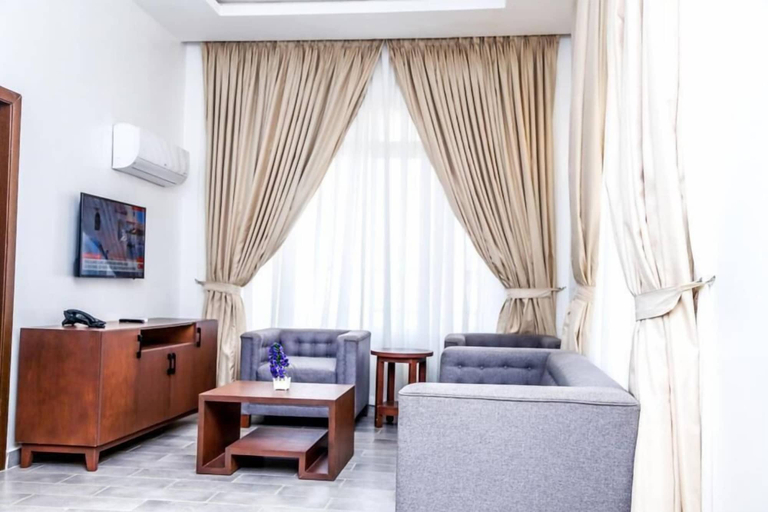 Living area, Stratton38 Hotel, AbujaMun