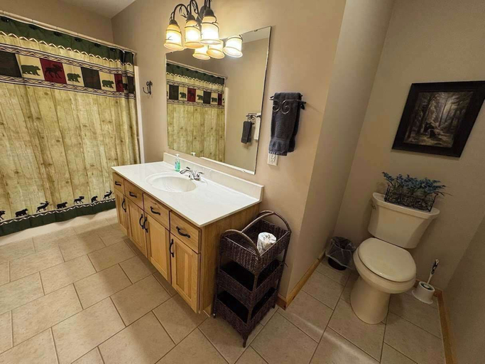 Bathroom 4, Minocqua Lake Condo B7- 2 Story Rustic Town Home, Oneida