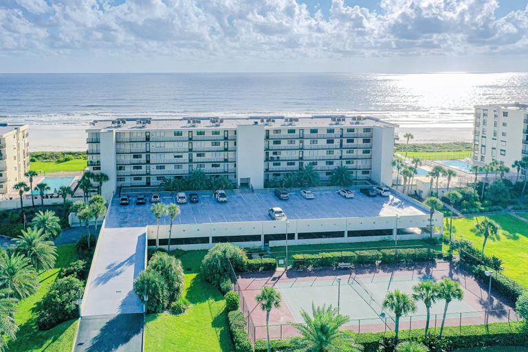 Aerial view 2, Fantastic Home With Views of Sunrises, Sunsets, & Dolphins + Wifi & Shared Pool, Saint Johns