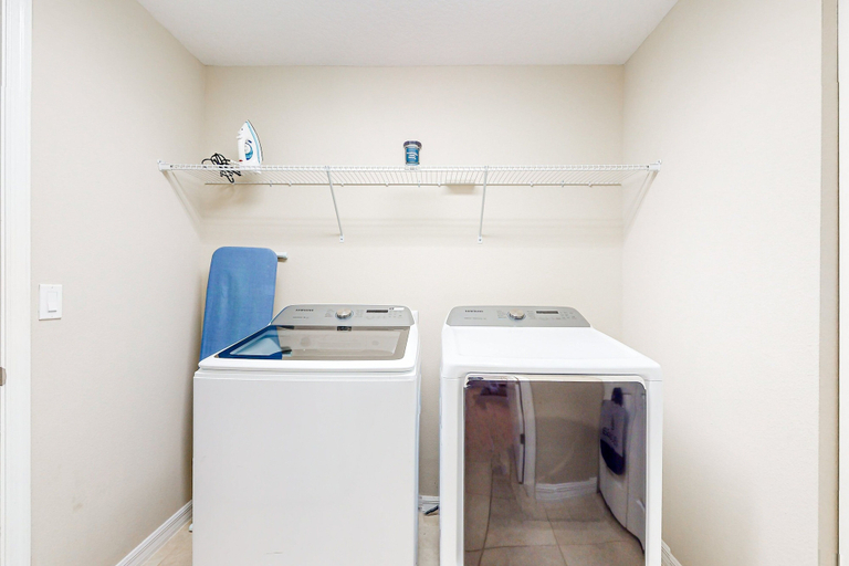 Laundry, Dog-friendly Home With an 8 Minute Walk to Beach Access, Flagler