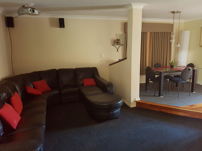 Public Area 3, Ocean Reef Homestay, Joondalup