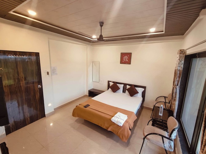 Room 3, Prakriti Agro Farm Resort, Palghar