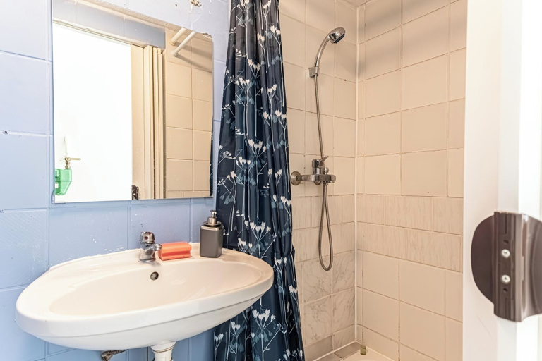 Bathroom 5, Cozy 2BR Apartment Near Prater Danube, Wien