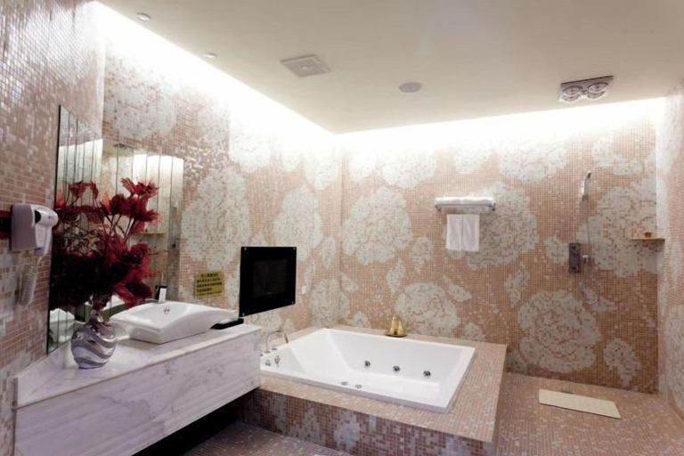 Bathroom 4, MLV Hotel, Suzhou