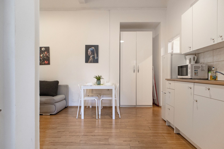 Interior, Cityscape 1BR With 1LR Apartment Comfort, Wien