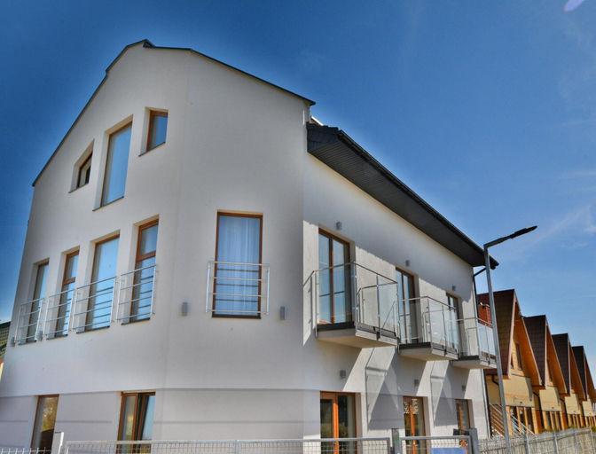 Primary image