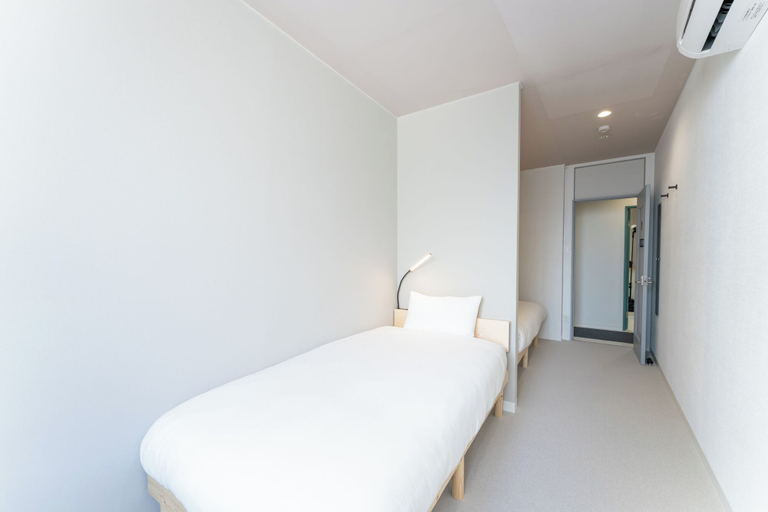Room 4, Atic Guesthouse, Takamatsu