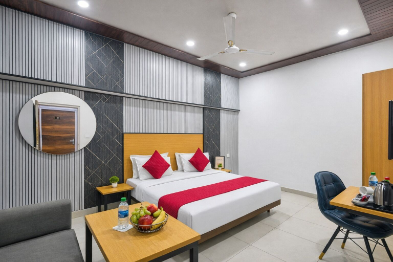 Bedroom 4, Hotel Downtown by Quadis - Sector 15 Noida, Gautam Buddha Nagar