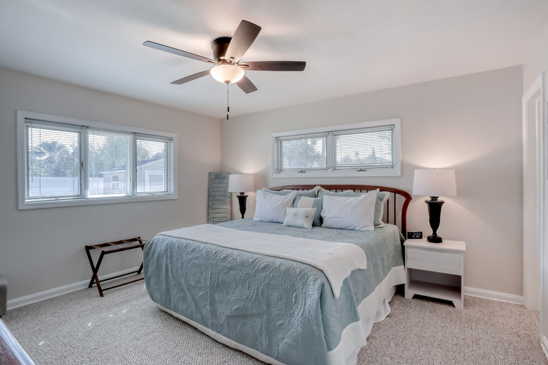 View from room, Beachside Snowbird Escape With Fenced Yard & Washer/dryer - Walk to Beach Access, Duval