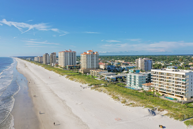 Beach 2, Modern Oceanfront Condo With Outdoor Pool, Balcony, & Washer/dryer, Duval