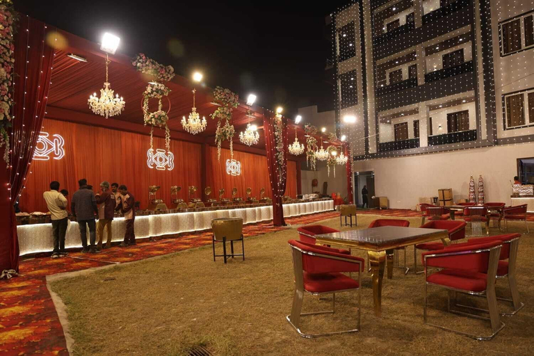 Outdoor banquet area, Hotel Awadh Grand, Kanpur Nagar