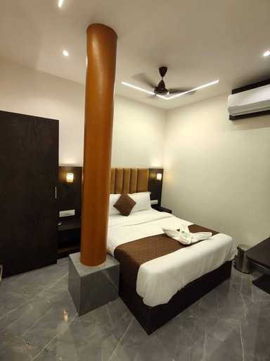 Room 4, Hotel Regal Gate, Mumbai City