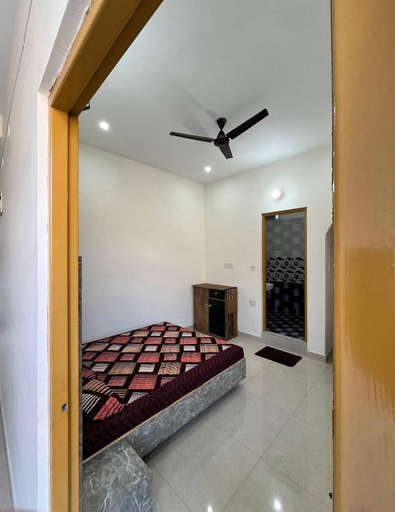 Room 3, Hotel Maitri, Tehri Garhwal