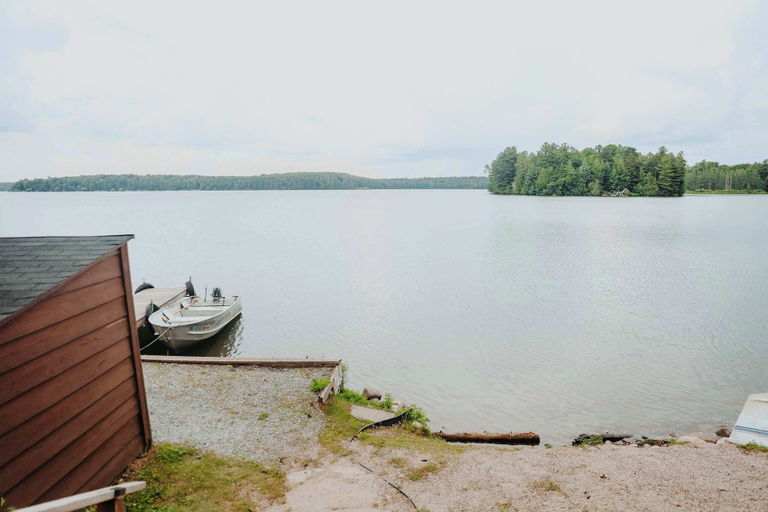Miscellaneous 2, Old Stoney's Walleye- Pet Friendly, Vilas