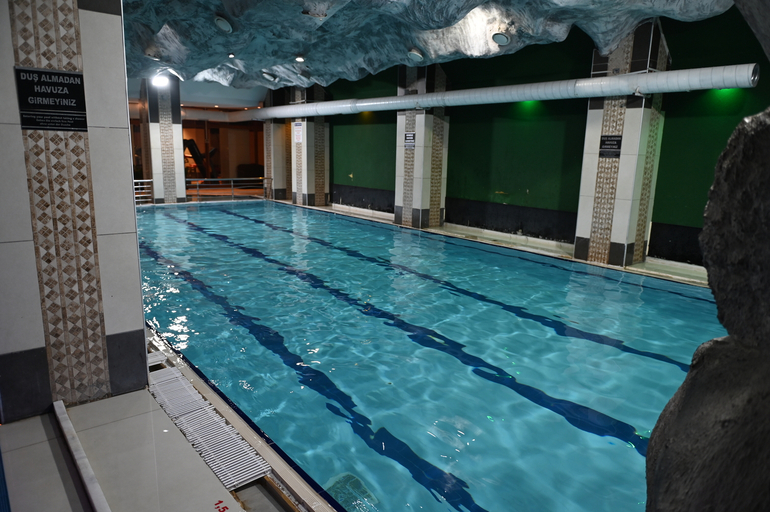 Sport & Beauty 2, Barden Hotel, Merkez