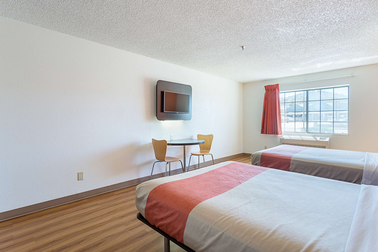 Bedroom 3, Motel 6 Williams, AZ - West - Grand Canyon, Coconino