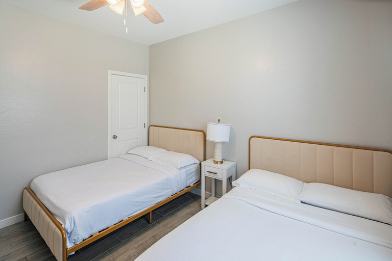 Room 3, The One 213, Maricopa