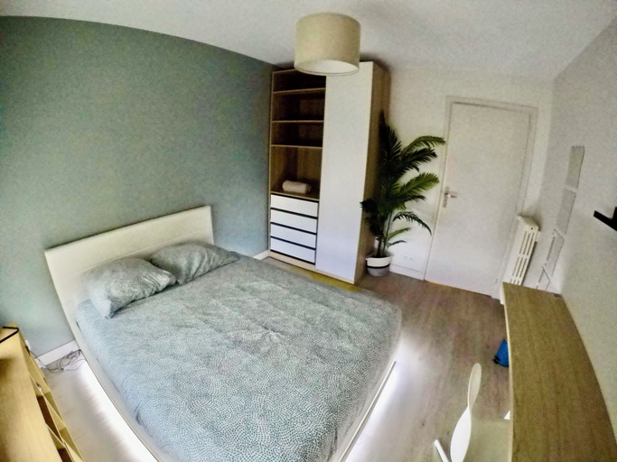 Bedroom 3, Charming and Cosy rooms Nantes, Loire-Atlantique