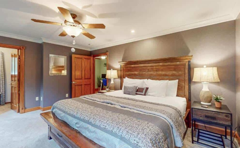 Room 2, Lilly Pad Landing, Oneida