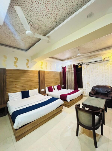 Bedroom 5, Hotel Modern Palace, Chandigarh