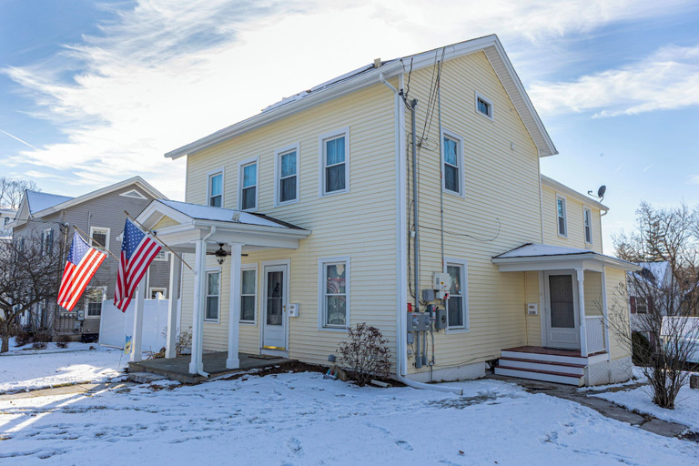 Exterior 5, Ann Inn - Downtown New Milford Apartment, Litchfield