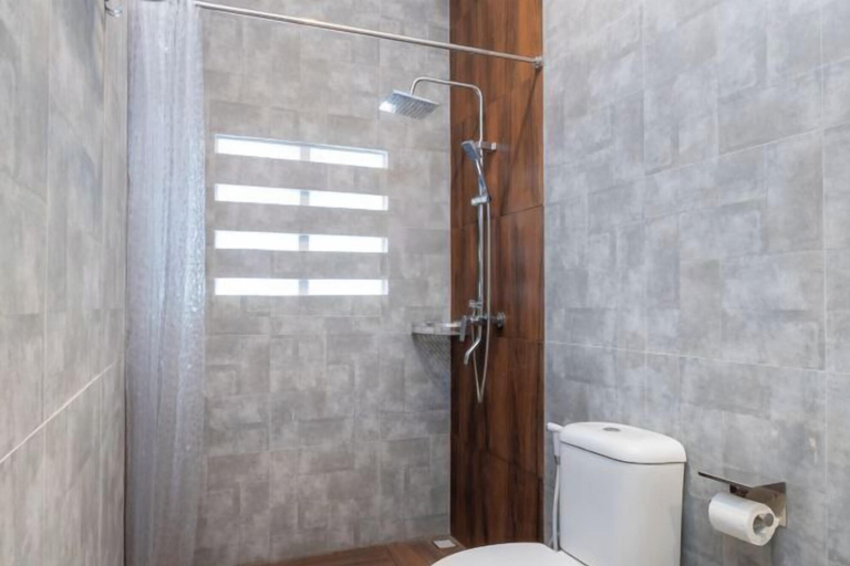 Bathroom 4, Blok M Residence Jakarta, South Jakarta
