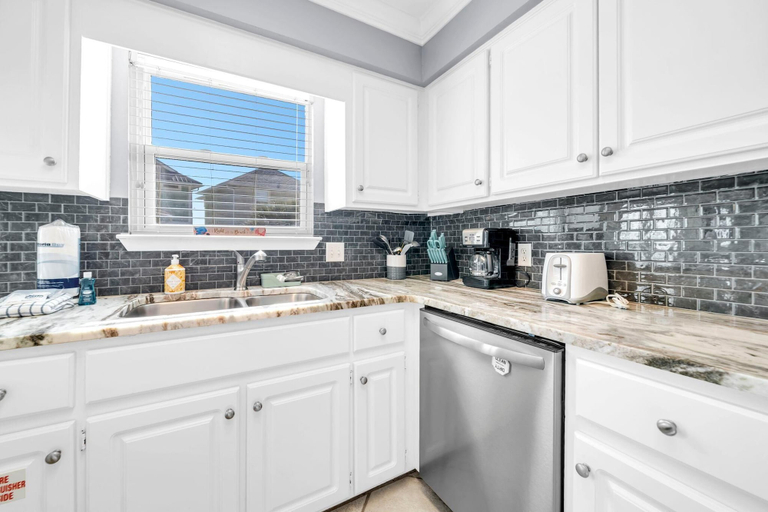 Private kitchen 2, Serenity at Sunnyside, Bay