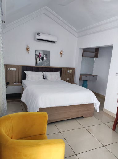 Room 3, AMAZING GRACE HOTEL, Abomey-Calavi