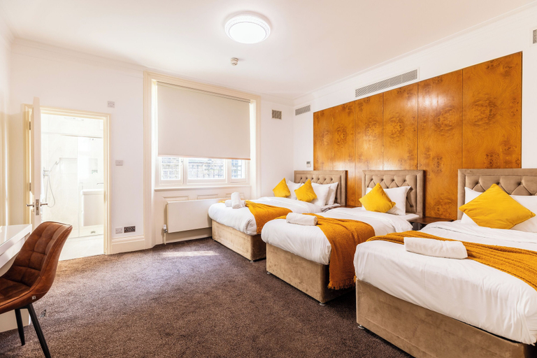 Room 2, Mayfair Guesthouse, London