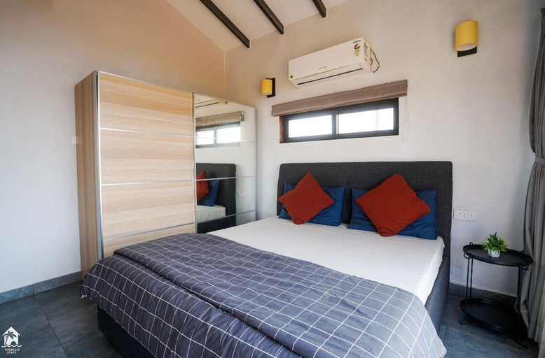 Room 4, Loft by Soumil's Stays, Ratnagiri