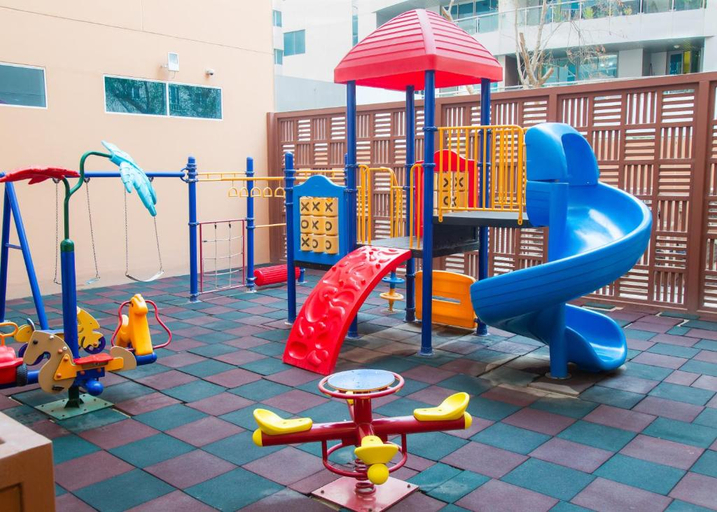 Others 3, Al Liwan Residence, Doha