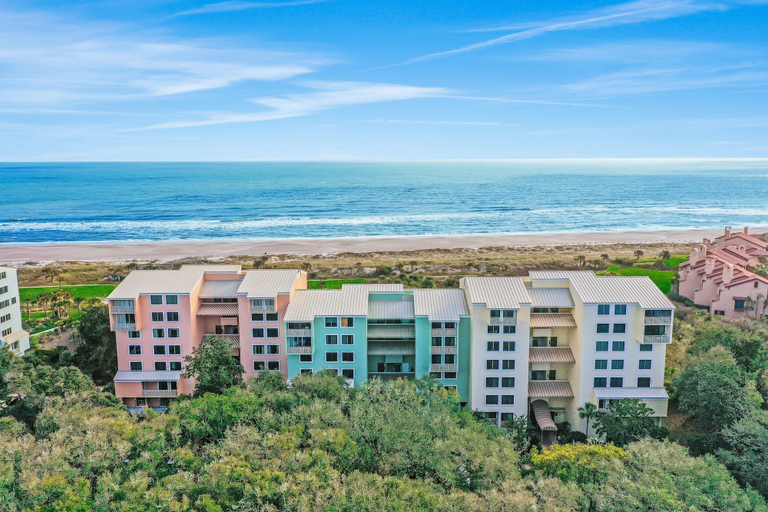 Exterior, Oceanfront Condo With Balcony, AC, Views & Outdoor Pool - Dog-friendly, Nassau
