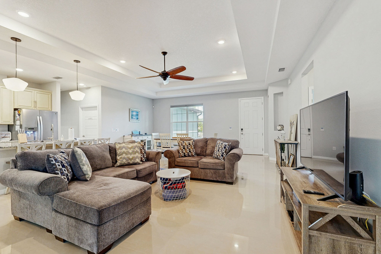 Living area 4, Spacious House With Private Covered Patio, Work Station, Full Kitchen and Grill, Flagler