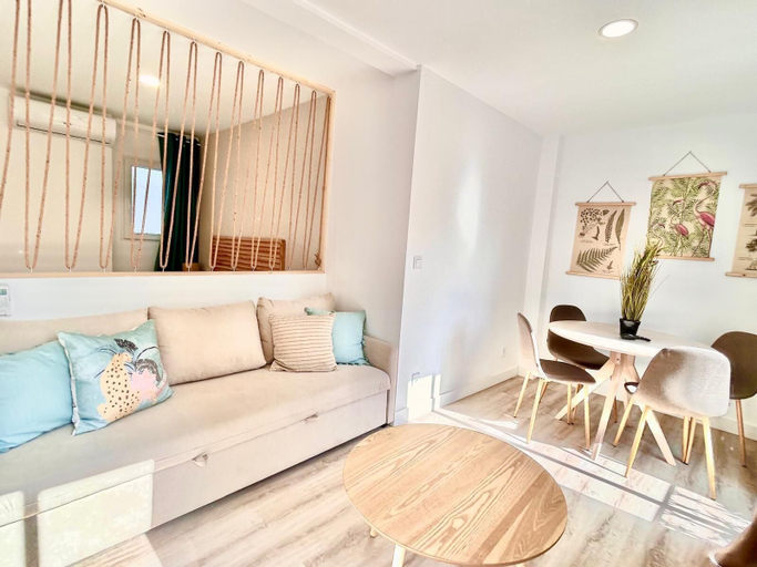 Living area 3, Baélia Casa Isola, Alicante