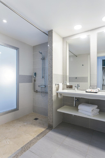 Bathroom 5, Riu Republica - Adults Only - All Inclusive, Salvaleon de Higuey