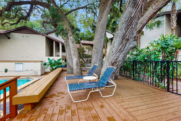 Terrace/patio 3, Ameila Island Plantation Condo With Beach Access, Private Patio and Pool, Nassau