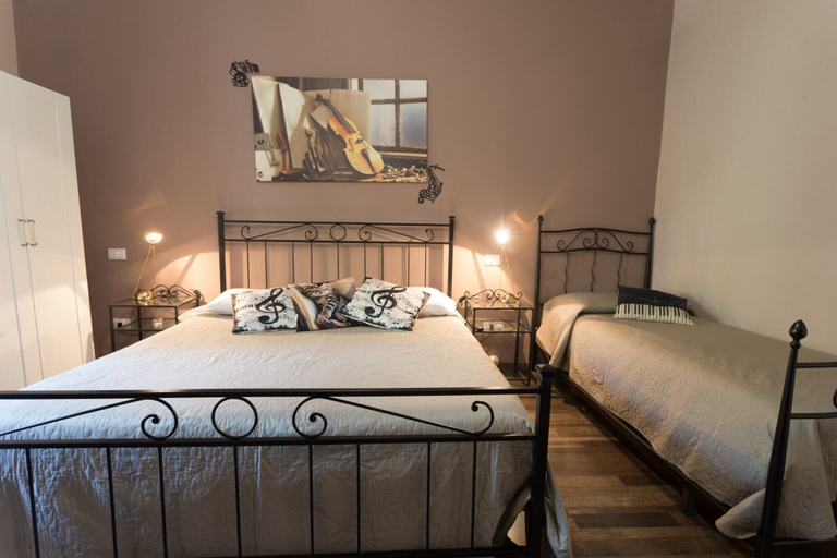 Bedroom 4, segui le note della tua vita, Cremona