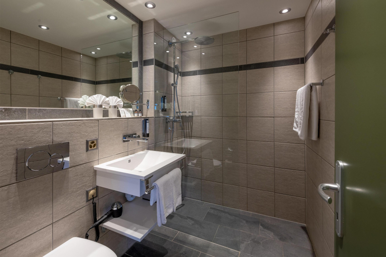 Bathroom 5, Sunstar Hotel Lenzerheide, Albula
