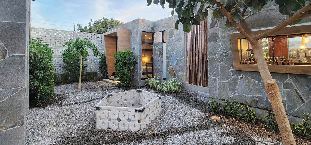 Property grounds 5, Casa La Terracota by Wynwood House, Ica