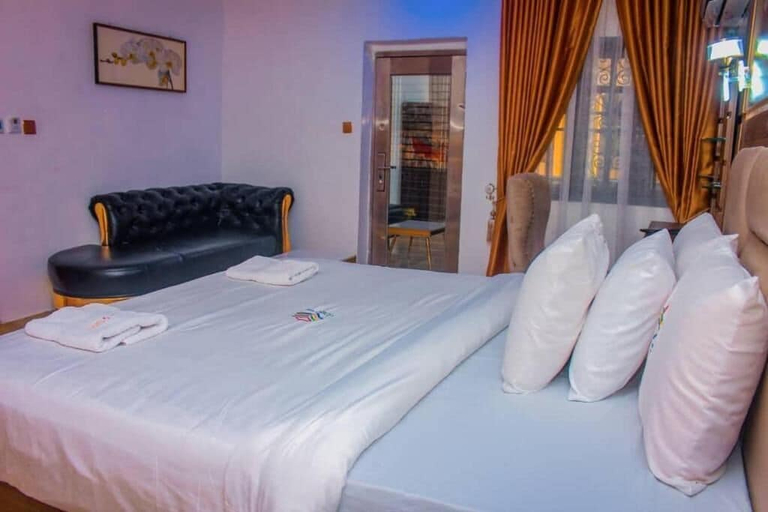 Room 4, D&G Hotels & Suites, Alimosho