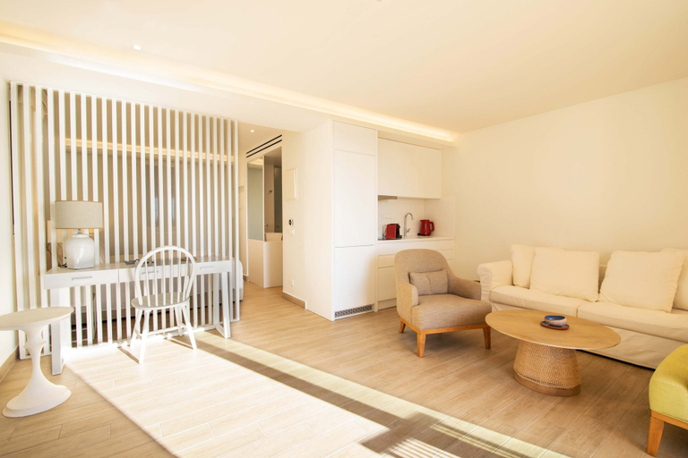 Living area 2, Glyfada Glow Suites by Corfuescapes, Ionian Islands