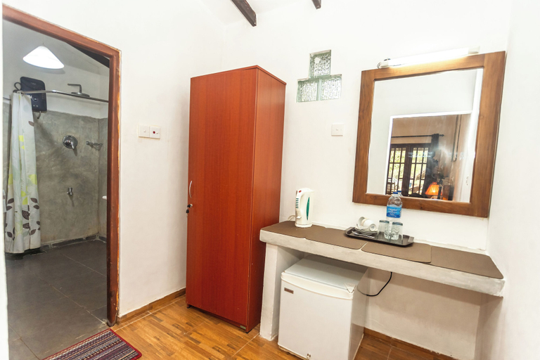 Interior 5, Elephant Path by Alpine Resorts, Hingurakgoda