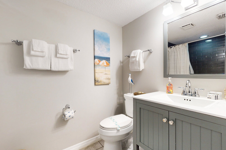 Bathroom 3, Seventh Floor Oceanfront Condo With Shared Pool, Ocean View, & High-speed Wifi, Saint Johns