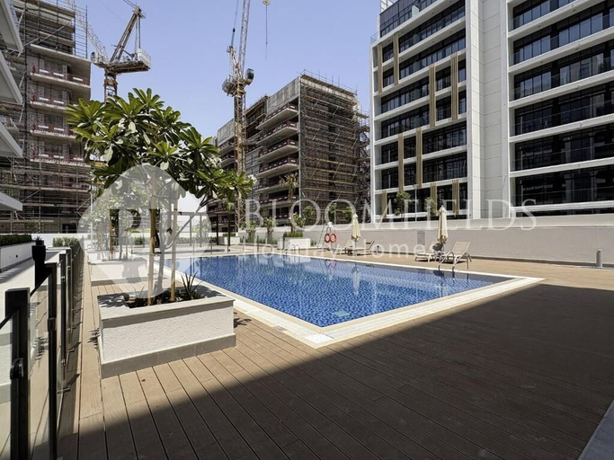 Pool, Bloomfields Comfortable Stu Azizi, Dubai