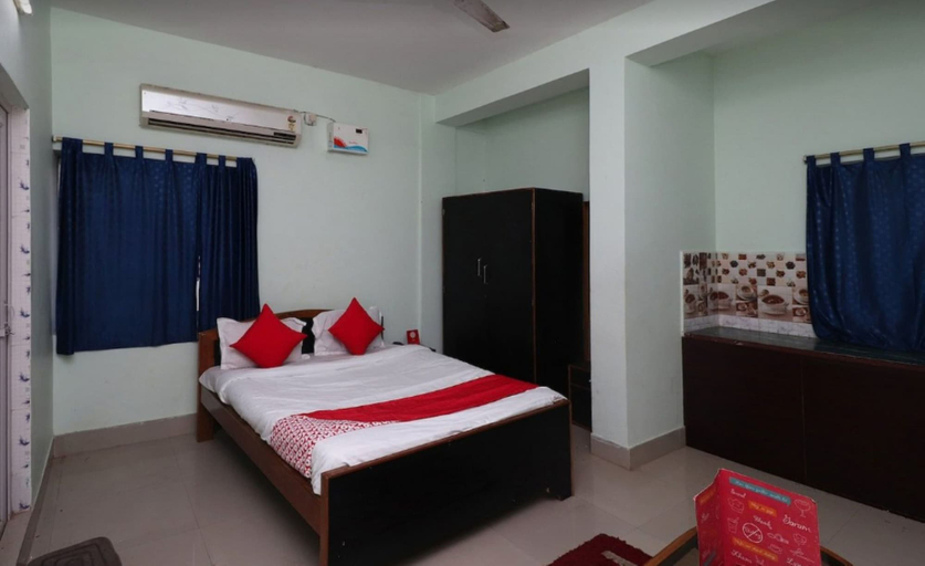 Room 4, Souvik Lodge Puri, Puri