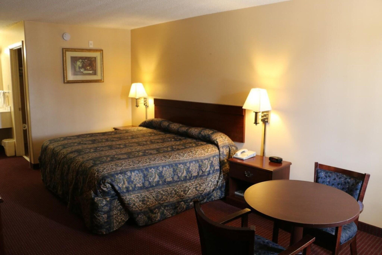 Bedroom 4, Western Inn, Ascension